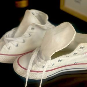 Converse shoes